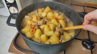 Жаркое подомашнему  Жаркое из свинины тушена картопля з мясом Соус [upl. by Akelahs]