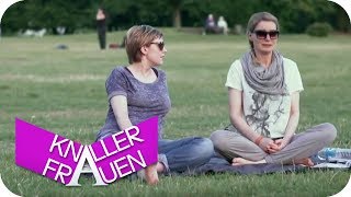 Die Bedeutung von Schluckauf subtitled  Knallerfrauen mit Martina Hill [upl. by Nawud591]