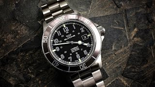 Glycine Combat Sub GL0076 Military Dive Watch Review [upl. by Glorianna]